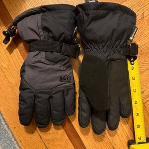 REI Kids sz M Timber Mountain Gore-Tex Gloves